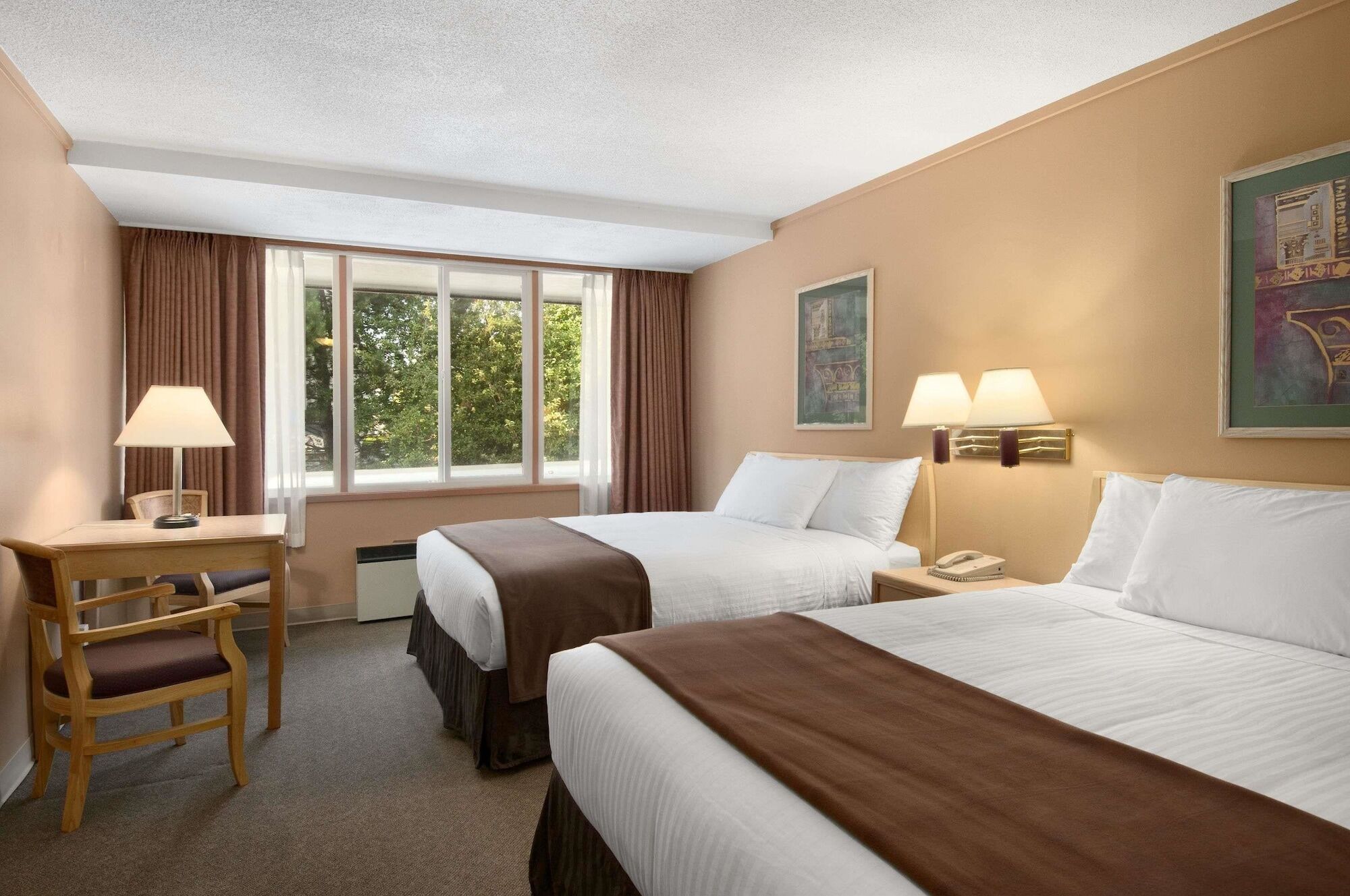 Motel Days By Wyndham Victoria Airport Sidney